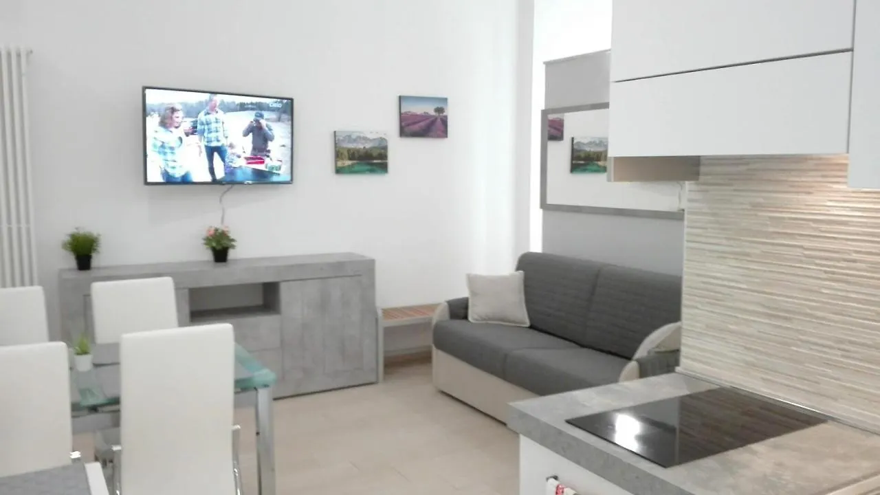 Rogoredo Milan Apartments إيطاليا